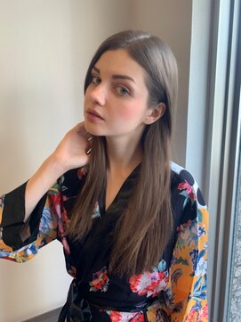 ヘアーアンドメイクアップ ケー インターナショナル 神楽坂(Ke' International) 艶のあるストレートロング◇ニュアンスカラー