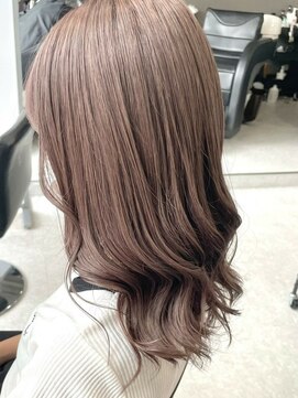 ワンズ リー 下北沢店(ONE's ly) 韓国/前髪/ダブルカラー/髪質改善/学割U24[下北沢/下北沢駅]