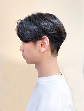 ビアンコ(BlANCO) センターパート毛流れニュアンスパーマ(堀江/四ツ橋)