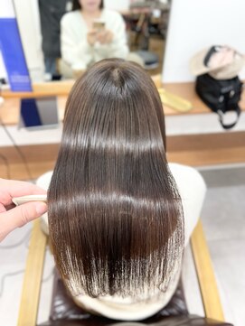 ランプ(Lamp) 縮毛矯正/髪質改善/クリスタライジング ビフォアー&アフター