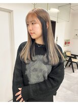 ヴィア(Via)&nbsp;インナーとエンドブラック×ベージュのデザインカラー