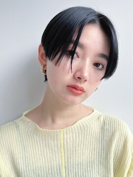 ホフ 大阪心斎橋店(F.O.F) ブリーチグレージュベージュショートボブショートレイヤー学割