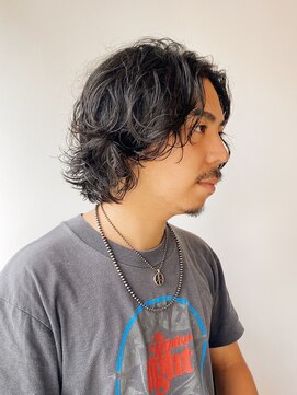 手々 メンズルーズパーマ