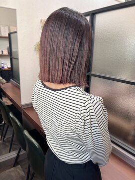 プチメゾントウキョウ(Petit Maison Tokyo) ツヤ感ストレート_切りっぱなしボブ