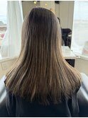 新規お得クーポンあり【見附　今町】ロングハイライトヘア