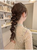 アレンジ　艶髪　髪質改善　ヘアセット　編みおろし　顔まわり