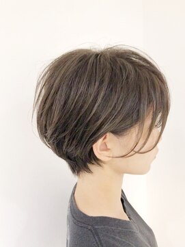 トニー  大宮(Tony) 細めのハイライト×耳かけショート◎