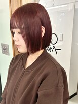 ヒビヲ(HIBIO)&nbsp;タッセルボブミニボブピンクベージュ顔まわりレイヤーカット