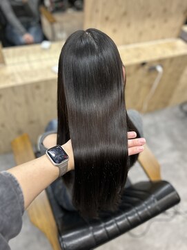 ヌープヘアーアイス(NUUP.hair ici) 《大人ガーリー》透明感ロングの美髪縮毛矯正ストレートパーマ◎