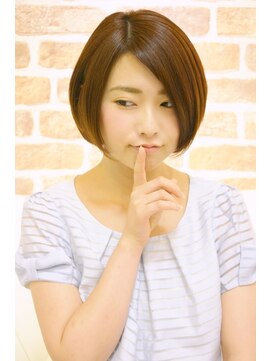 メイズ(MAZE) シンプルがおしゃれ!メルティショートボブ【メイズ・鍛原志行】