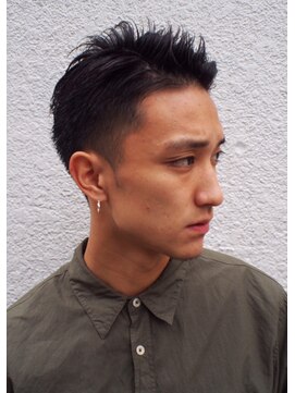 クラン(clan) 刈り上げセンターパート/メンズツーブロック/メンズパーマ