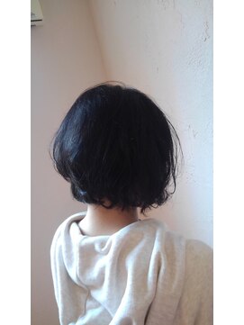 桜デコ プリム店(DECO) くせ毛を活かした黒髪エアリーボブ