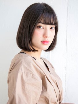 ルティア(Lutia) 黒髪スタイル 似合わせボブ