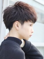 リップス 池袋(LIPPS)&nbsp;ソフトツーブロックフェザーマッシュトランクスヘアテクノ コタ