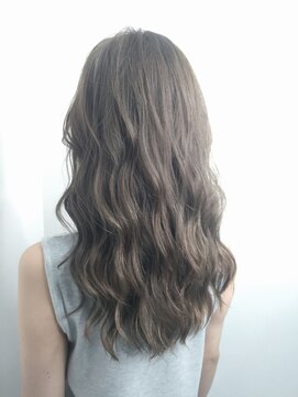 モーション 新宿(motion) ミントベージュ