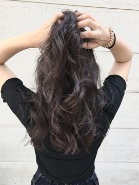 アップシーデイジー(upsy daisy) グレージュメッシュ