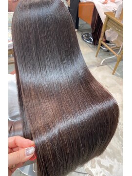 アイノア(AInoa) ツヤ髪ストレートヘア