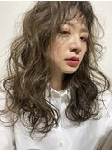 《tomi》ミディアムレイヤー×ニュアンスパーマ