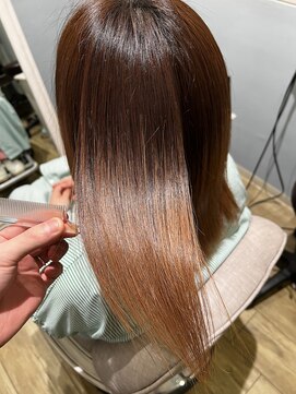 フレーム へアアンドトリートメント 天王寺北口店(FRAME) [FRAME 天王寺北口店] 艶カラー透け感ブラウングラデーション