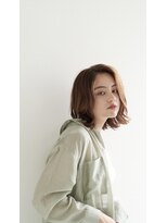 ダブル(W)&nbsp;大人ミディレイヤースタイル◎　ココアベージュ 自由が丘　MINA