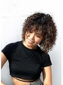ボブヘアのスパイラルパーマ・ハイライト・