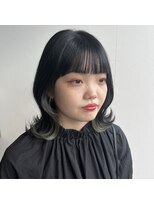 美容室 アイディー i-dee グレー系インナーカラー