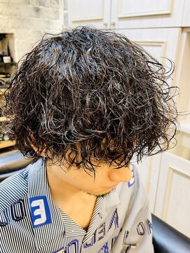 ミリオンバックス 上野(Million Bucks) ニュアンスパーマ /韓国マッシュ/スペインカール /縦落ちパーマ