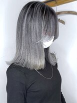 ブレイズヘアー(BLAZEhair)&nbsp;【完全モノトーン】ホワイトバレイヤージュ×ブリーチ２回