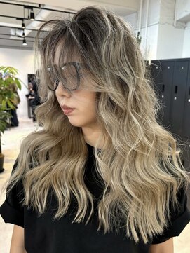 メリー オオサカ(Merly Osaka) 海外balayage