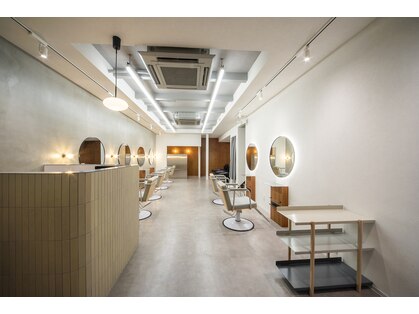 ヘアーデザインスリール(Hair Design THRIRE)の写真