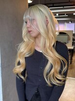 フォート(FORT)&nbsp;顔周り　ダブルカラー＆ブリーチ　ブロンド