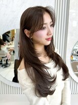 ミリバイアフロート(MIRI by AFLOAT)&nbsp;【島田佑】上品なレイヤーカットグレージュ顔周りカット