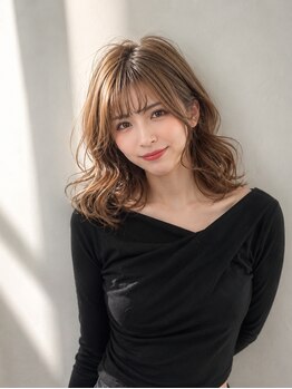 REINE 【全席完全半個室/女性専門サロン】【7月1日NEW OPEN（予定）】の写真/第一印象が変わる♪ミリ単位でこだわる顔周りカットで、結んでも下ろしても可愛い小顔スタイルに♪