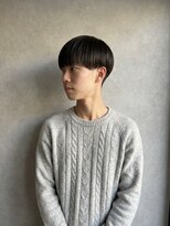 リオルソ(Re/ortho)&nbsp;清潔感とライン美が際立つ刈り上げマッシュ
