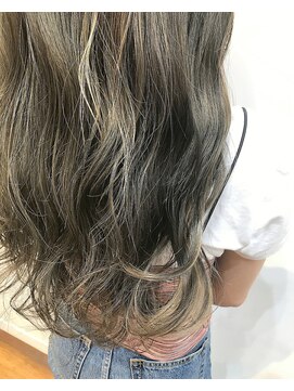 グッデイ ヘアー(GOOD DAY HAIR) 【GOOD DAY HAIR】《ハイライト×インナーカラー》　下北沢
