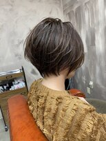 モニュメント(Monument)&nbsp;ショートとボブの間