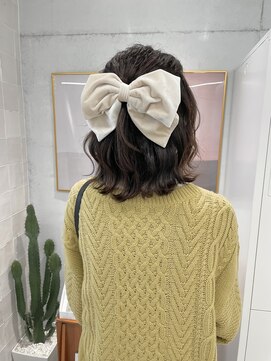 ローウェ 渋谷(Louwe) 冬にぴったりなハーフアップアレンジ♪《misaki》