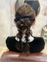 ヘアセット シャンプーアンドスパ専門店 ウルー(Uruu) 【ツインポニー】天神/天神駅/ヘアセット/早朝