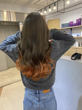 ジエクト ヴィシア(The Ect VIXIA) 裾カラー 裾カラーオレンジ グラデーションカラー 白髪ぼかし