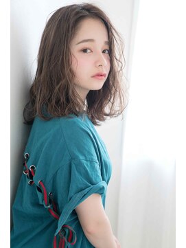 レイ(ray.) くびレイヤーエモージュふんわりカール20代30代40代◎美髪