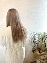 ヘアールーム スイッチ(hair room Switch)&nbsp;ホワイトベージュカラー