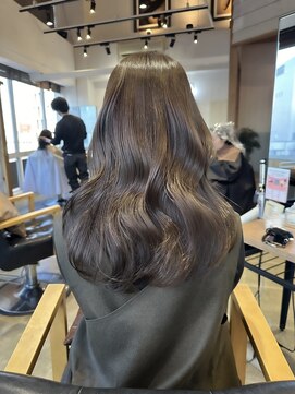 ラボヌールヘアーレーヴ 池袋店(La Bonheur hair reve) 透明感でるオリーブベージュ♪