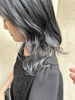 インフィニティー infinity HAIR SPACE BLOOM インナーカラー・ホワイトカラー