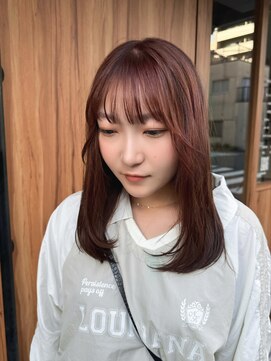 エルナ(ELNA) 顔まわりがポイントな内巻きワンカール×ピンクブラウンカラー