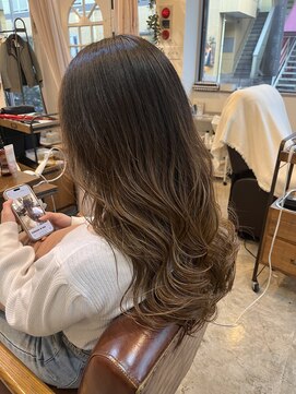 スアバイキキ(SuA by kiki.) ココアベージュ/クラゲヘアー/オリーブグレー［千葉］