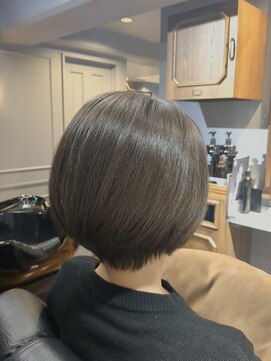 サロンドエー(SALON DE A) 40代～膨らむ髪でも◎ボブ【港南台駅/洋光台駅/本郷台駅】