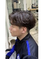 エル(EL by green)&nbsp;【RYUYA】センターパート×フェザーパーマ