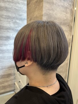 ヘアー ブランコ(hair Blanco) カットダブルカラーシルバー×レッド