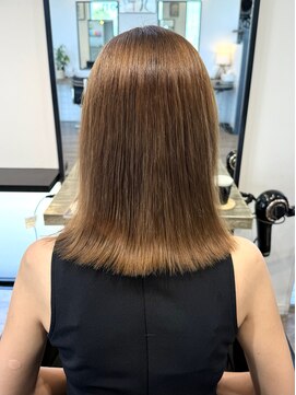 コラソン(corazon) ボリュームダウン+カット