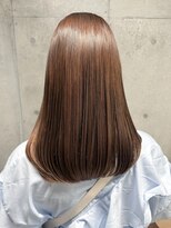 エウペ 渋谷(WEUPE)&nbsp;斜めバング/グレージュカラー/デザインカラー/シルキーベージュ